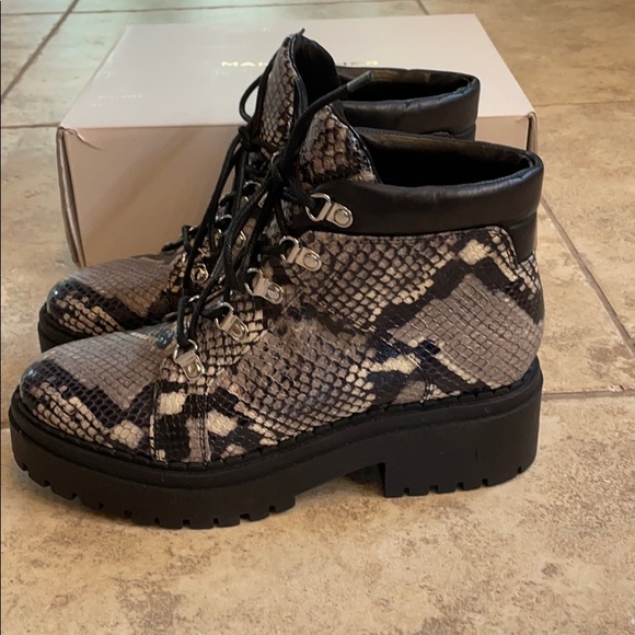 Marc Fisher LTD Nula Leather Booties - Picture 2 of 3